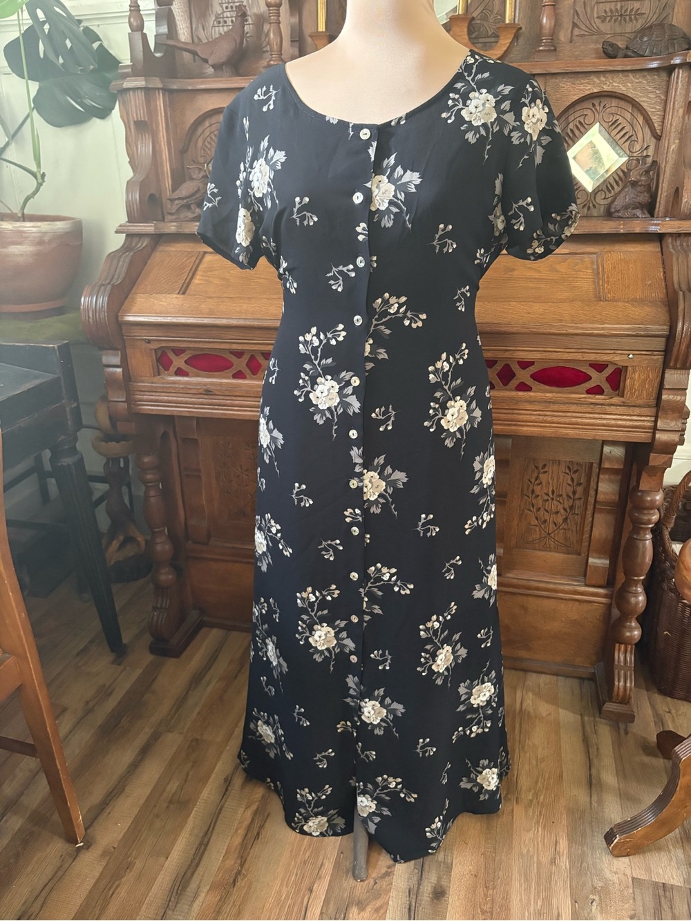 Lord & Taylor Vintage Retro 90s 100% Silk Dress Medium